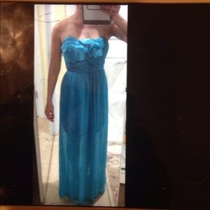 Formal strapless turquoise gown